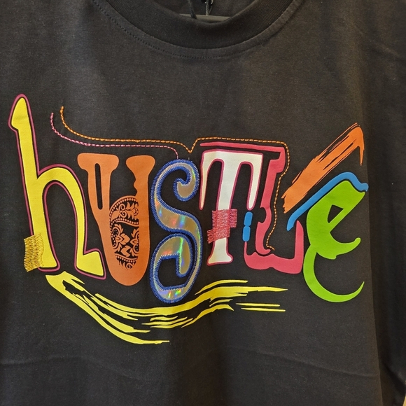Switch Remarkable "Hustle" Limited Edition Graphic T-shirt Medium New Streetwear - Picture 2 of 12